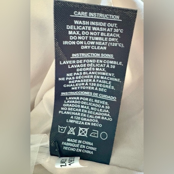 NEW w/TAGS Cyn & Luca Ivory Pea Coat Jacket Shirttail Hem Outerwear Size Medium - Picture 7 of 10